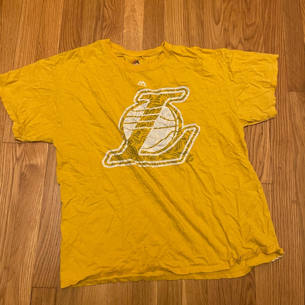 Lakers tee-shirt